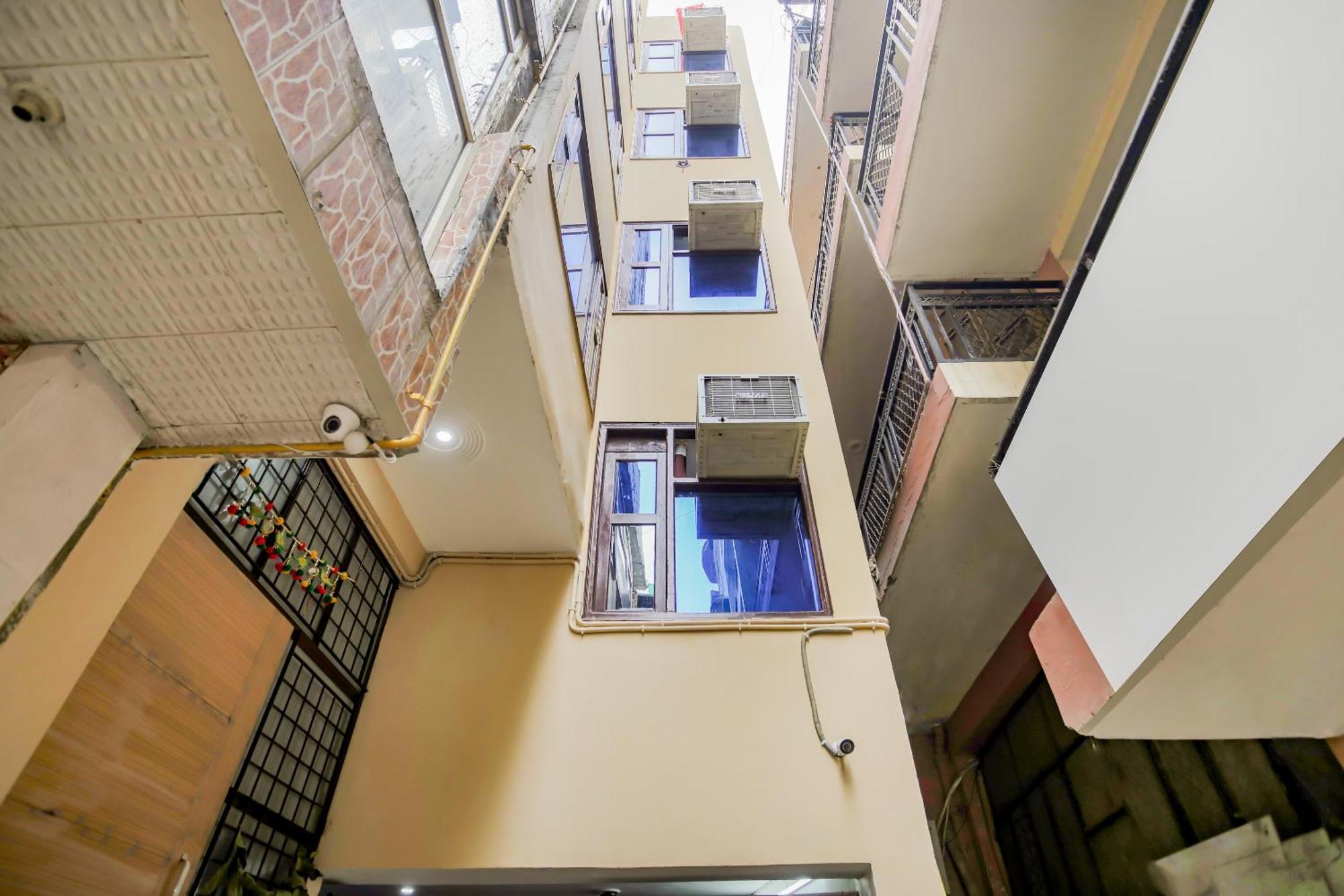 Hotel O Mahipalpur Extension Near Airport Új-Delhi Kültér fotó